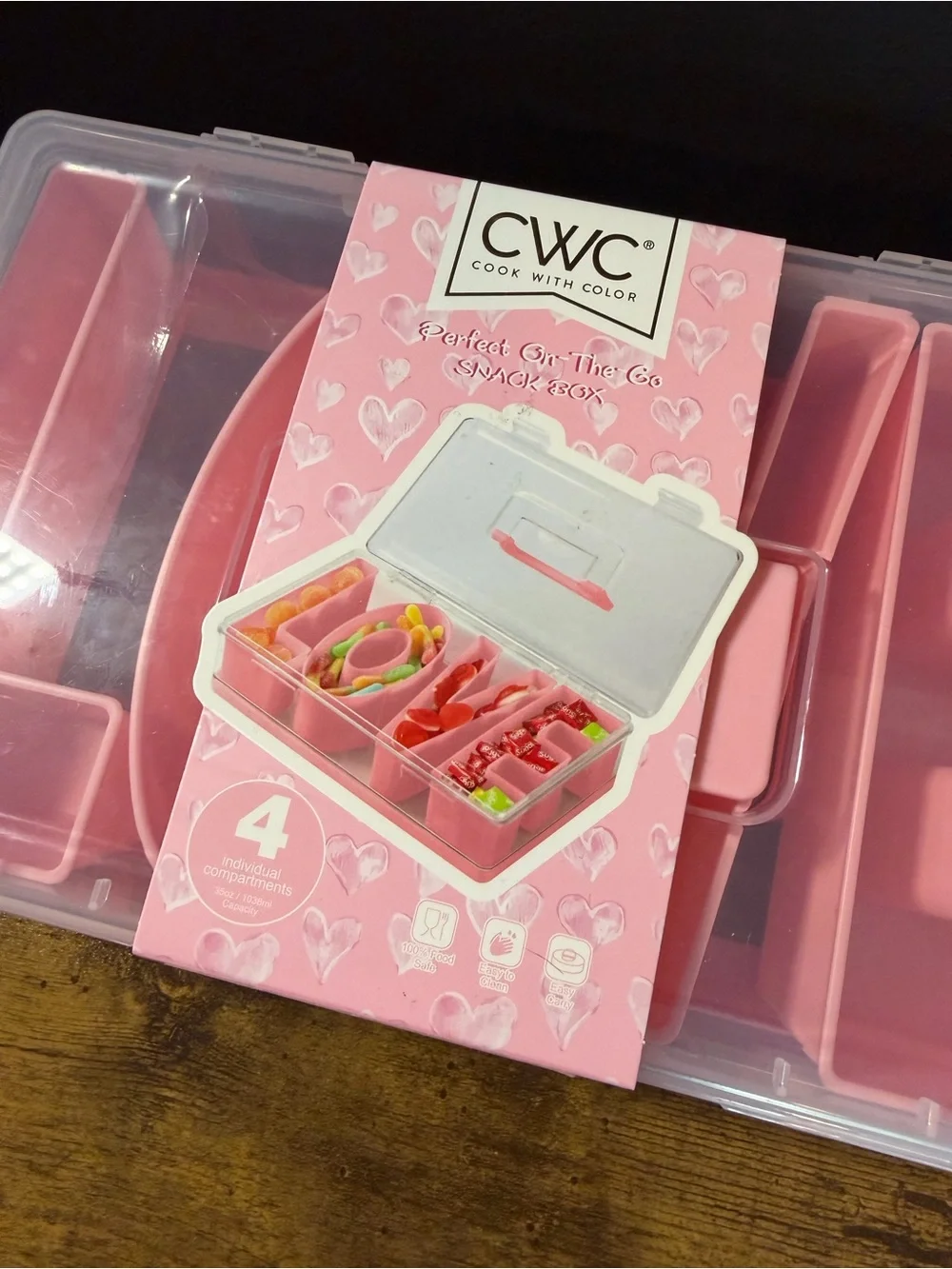 CWC “LOVE” Pink Snack Box. NEW - Picture 4 of 4